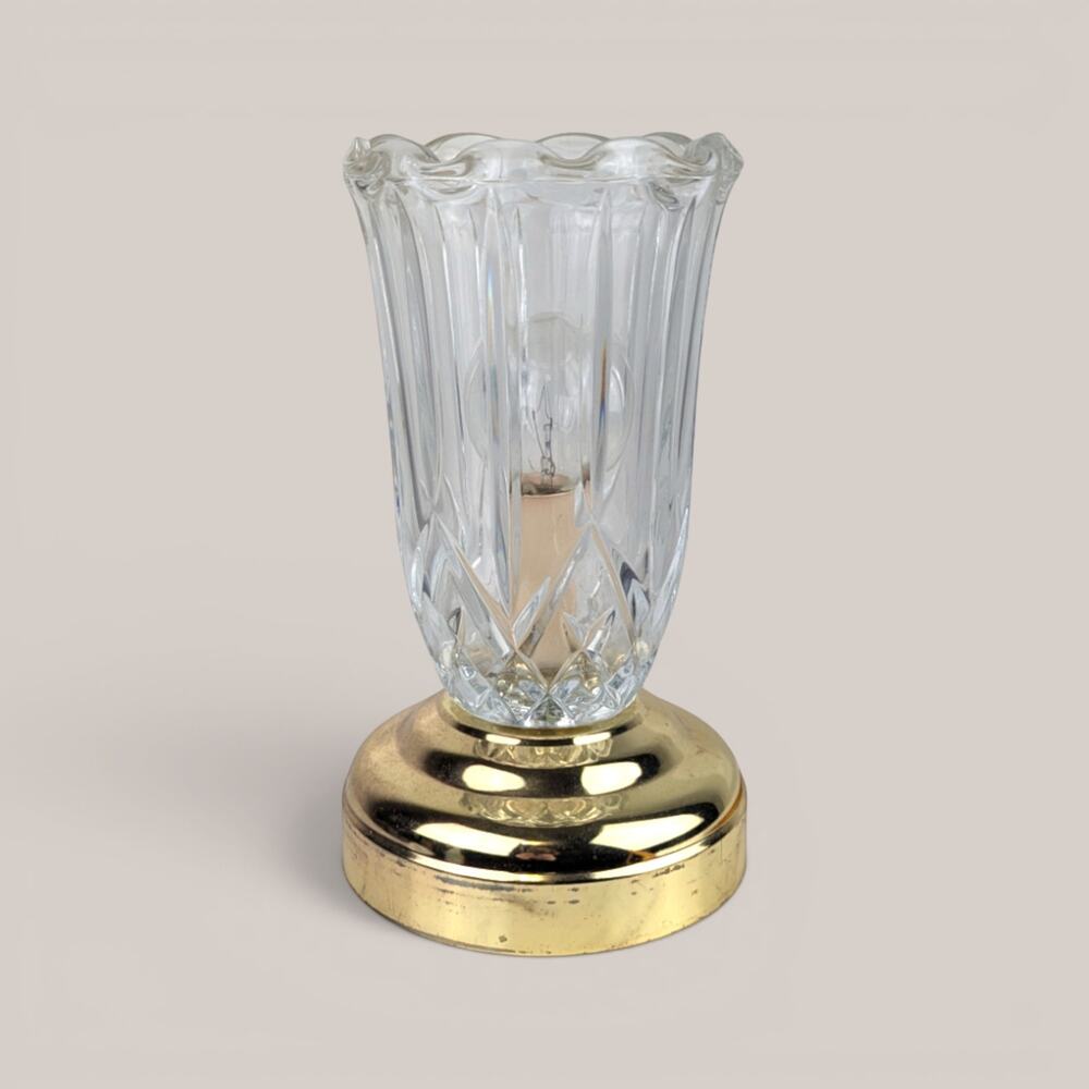 Vintage Metal and Glass Boudoir Accent Table Lamp